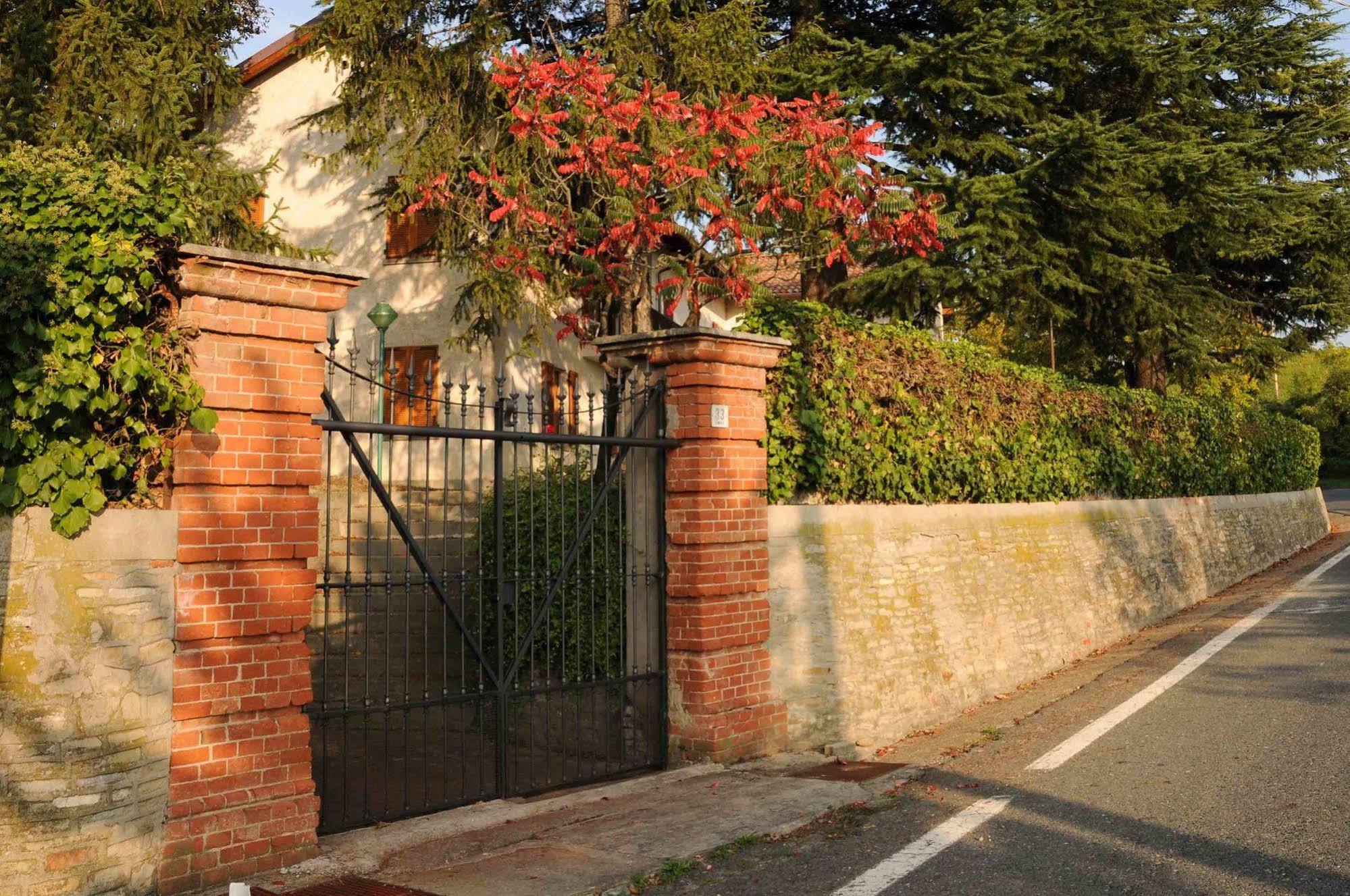 B&B Luna Di Langa Alba (Piedmont) Exterior foto